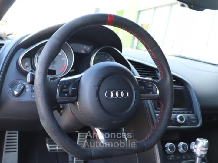 Audi R8 COUPE 42 FSI 420ch QUATTRO BVA ALCANTARA ENTRETIEN COMPLET - 12