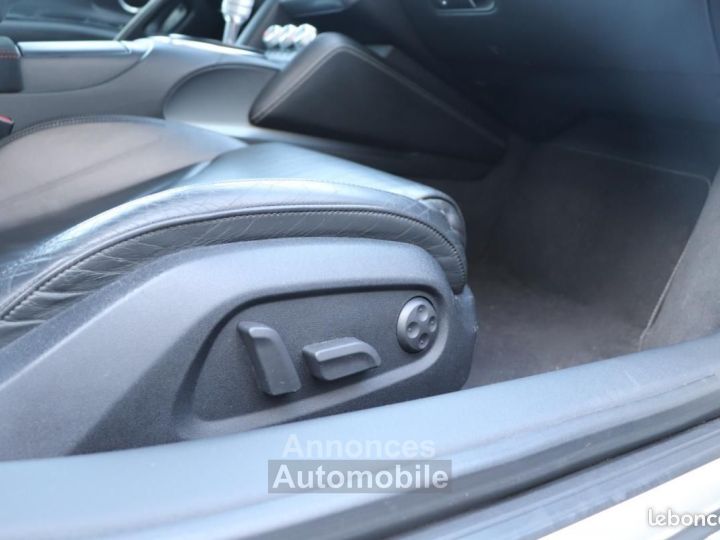 Audi R8 COUPE 42 FSI 420ch QUATTRO BVA ALCANTARA ENTRETIEN COMPLET - 16