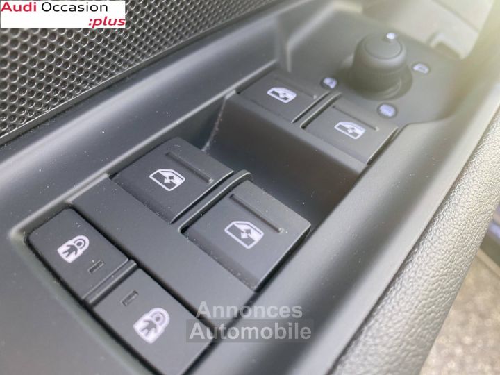 Audi A3 Sportback 35 TFSI Mild Hybrid 150 S tronic 7 S Line - 28
