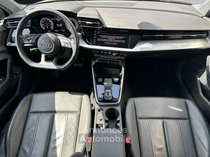 Audi A3 Sportback 40 TFSIe 204 S tronic 6 Design Luxe - 27