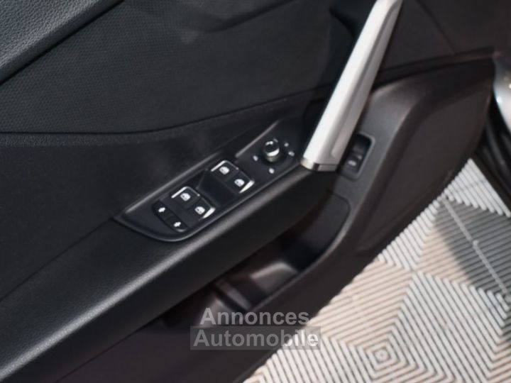 Audi Q2 S-Line Design Luxe 35 TFSI 150 S-Tronic GPS Virtual Caméra TO Hayon Pré Sense Car Play JA 17 - 13