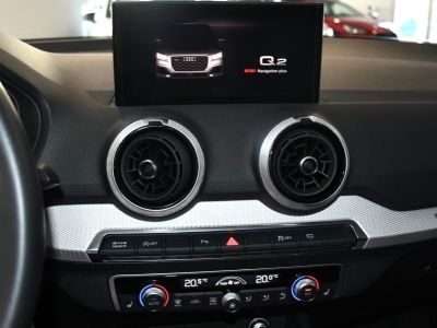 Audi Q2 S-Line Design Luxe 35 TFSI 150 S-Tronic GPS Virtual Caméra TO Hayon Pré Sense Car Play JA 17   - 24