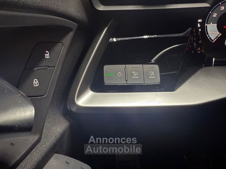 Audi A3 Sportback 35 TFSI Mild Hybrid 150 S tronic 7 S Line - 24