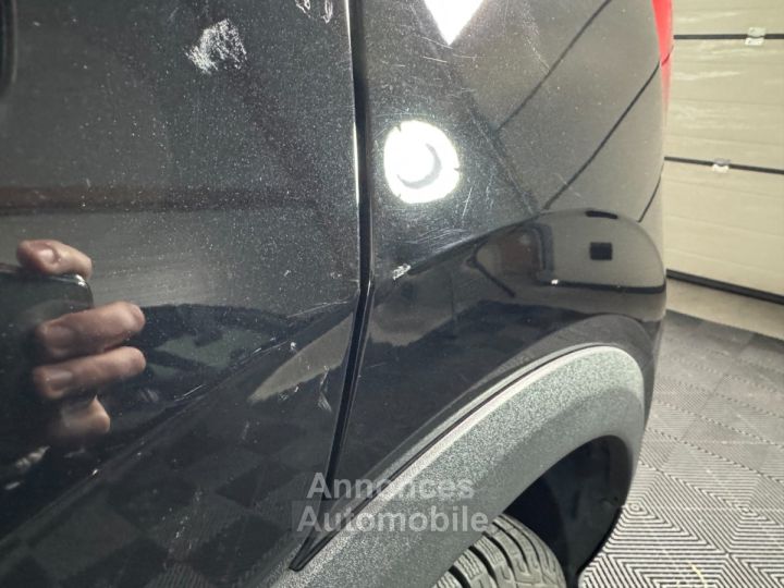 Audi Q2 35 TDI 150 BVM6 Design - 32