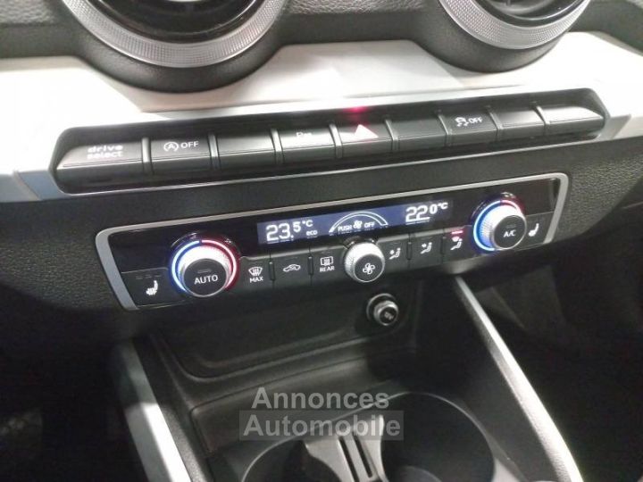 Audi Q2 35 TFSI 150 S tronic 7 Advanced - 24