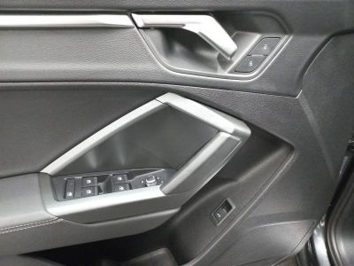 Audi Q3 Sportback 35 TDI 150 ch S tronic 7 S line   - 18