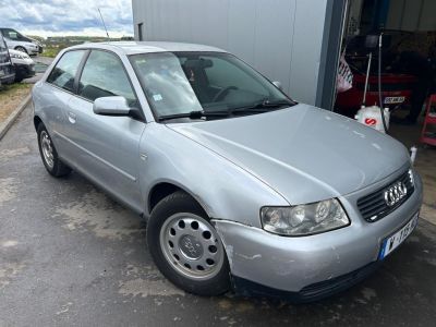 Audi A3 EVOLUTION 16i Attraction   - 3