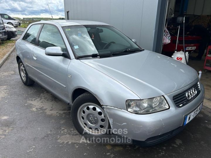 Audi A3 EVOLUTION 16i Attraction - 3