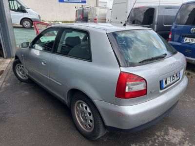 Audi A3 EVOLUTION 16i Attraction   - 5