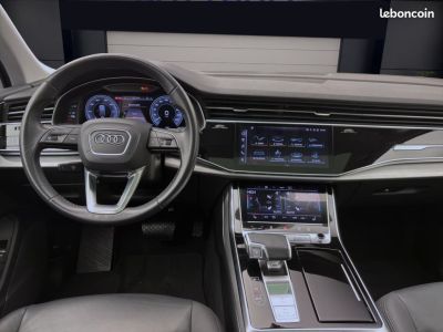 Audi Q7 55 TFSIe   - 5