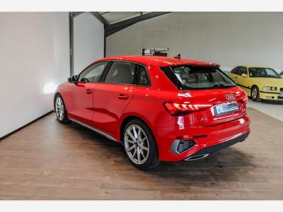 Audi A3 Sportback 20 35 TDI - 150 - BV S-Tronic 7  8Y S line   - 4
