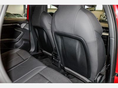 Audi A3 Sportback 20 35 TDI - 150 - BV S-Tronic 7  8Y S line   - 14