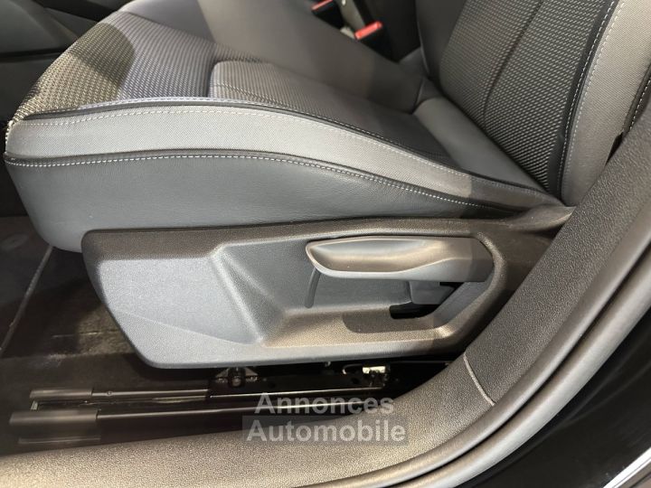 Audi A1 Sportback 30 TFSI 110 ch S tronic 7 S Line - 11