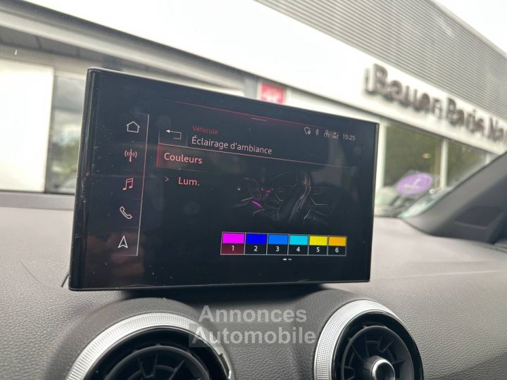 Audi Q2 35 TFSI 150 S tronic 7 S line - 34