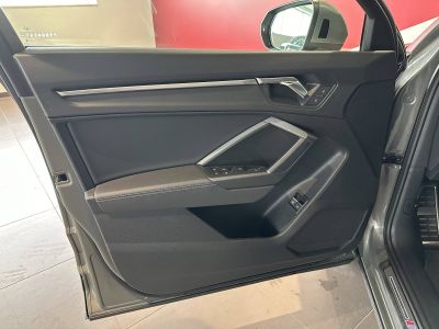 Audi Q3 Sportback 45 TFSIe  245 ch S tronic 6 S line   - 11