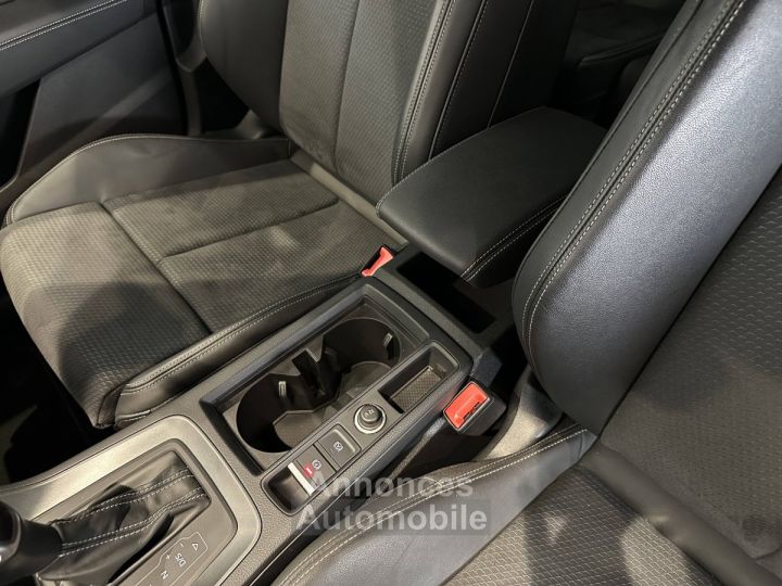 Audi Q3 Sportback 45 TFSIe  245 ch S tronic 6 S line - 18