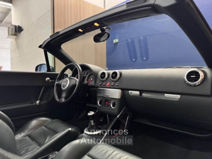 Audi TT Roadster Quattro 18i 225 CH - 15