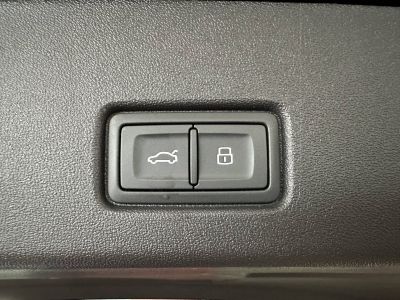 Audi Q4 E-Tron 40 204 ch 82 kW S line   - 5