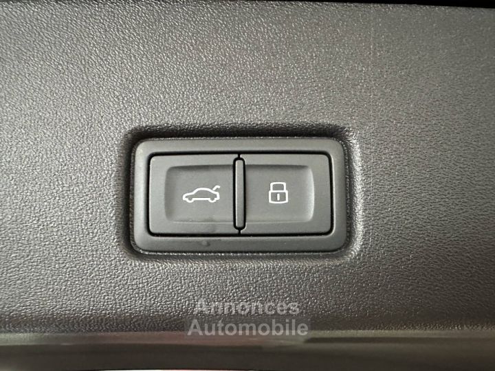Audi Q4 E-Tron 40 204 ch 82 kW S line - 5