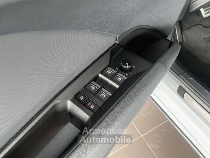 Audi Q4 E-Tron 45 285 ch 82 kWh S line - 13