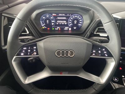 Audi Q4 E-Tron 45 285 ch 82 kWh S line   - 24