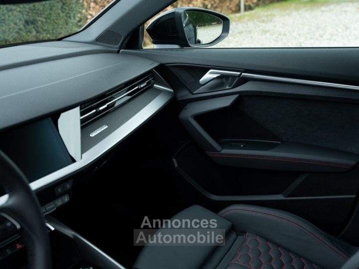 Audi RS3 Sedan - 34