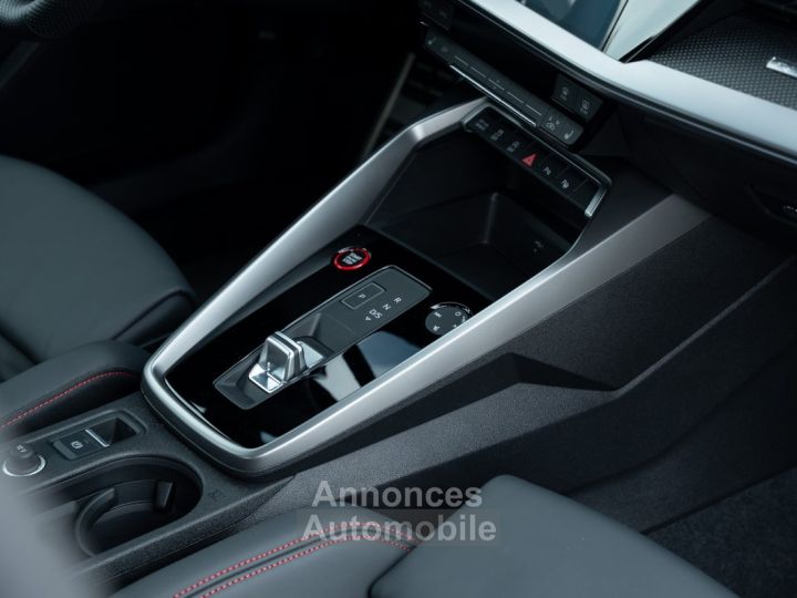 Audi RS3 Sedan - 36