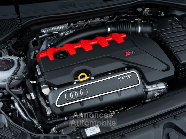 Audi RS3 Sedan - 57