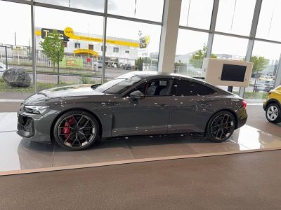 Audi e-tron GT RS 843 ch quattro Performance   - 2