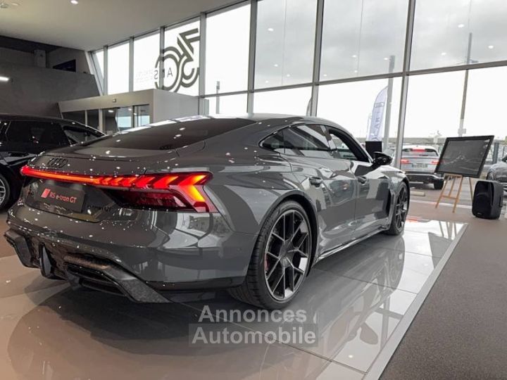 Audi e-tron GT RS 843 ch quattro Performance - 3