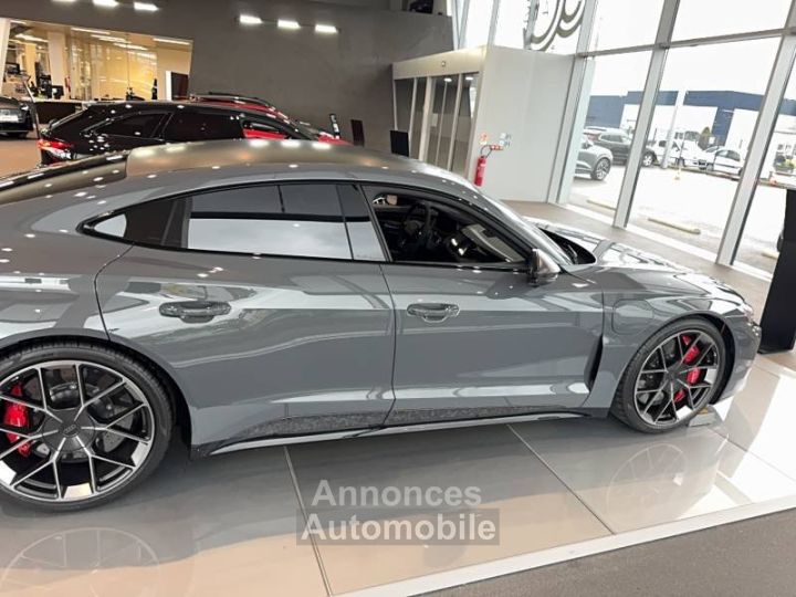 Audi e-tron GT RS 843 ch quattro Performance - 4