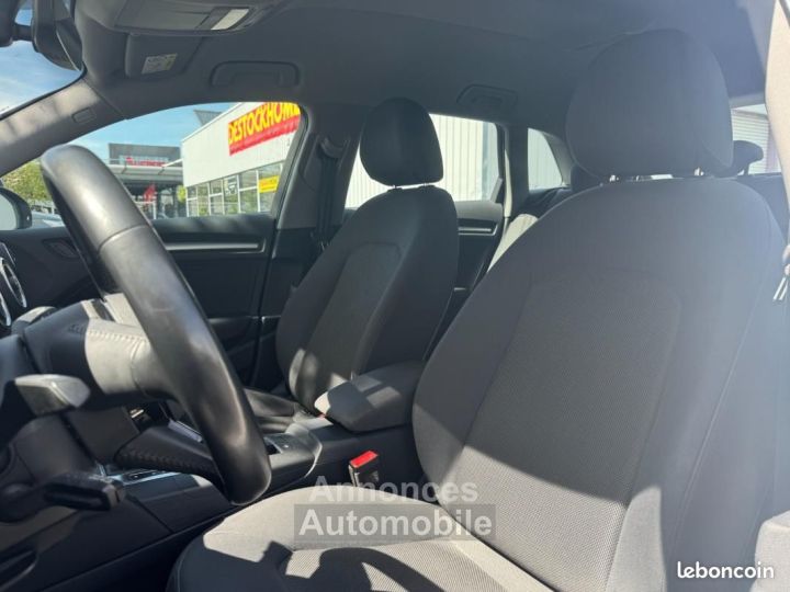 Audi A3 Sportback 15 TFSI 150 BUSINESS LINE BVA 2EME MAIN - 10