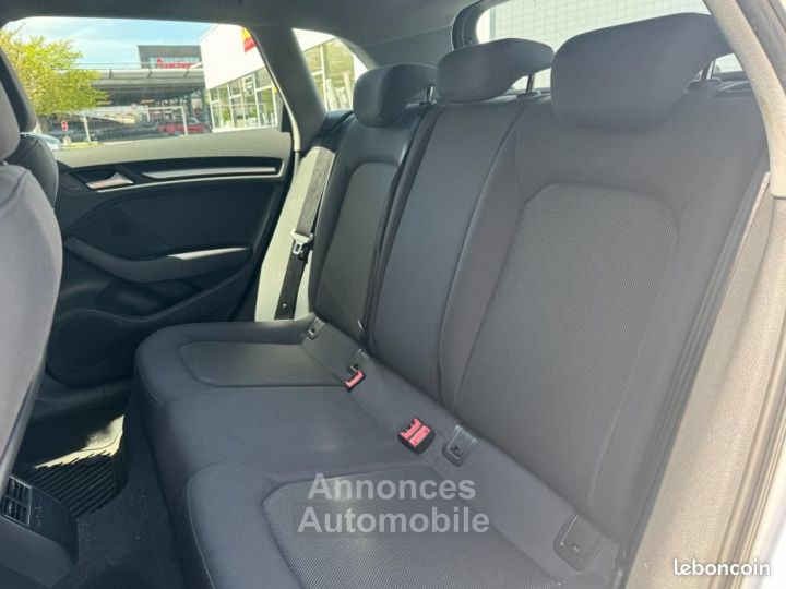 Audi A3 Sportback 15 TFSI 150 BUSINESS LINE BVA 2EME MAIN - 14