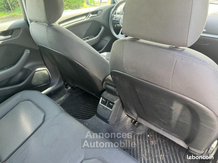 Audi A3 Sportback 15 TFSI 150 BUSINESS LINE BVA 2EME MAIN - 15