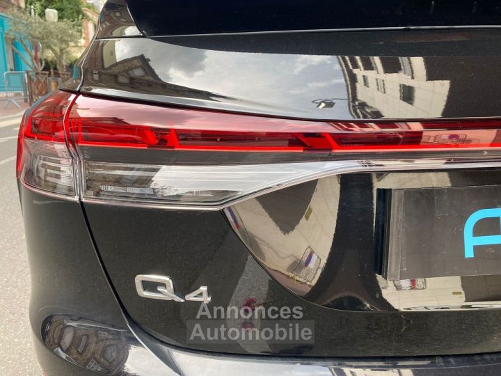Audi Q4 E-Tron Sportback 55 kWh 35 177 S LINE ELECTRIQUE - 16
