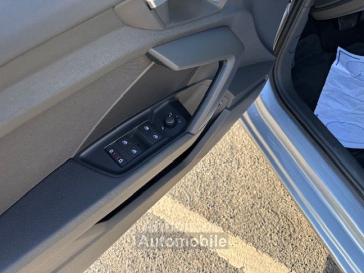 Audi A3 Sportback AUDI A3 III (2) SPORTBACK 35 TFSI 150 7CV COD DESIGN LUXE S TRONIC 7 - 14