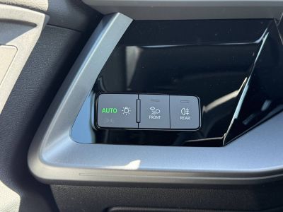Audi A3 ALLSTREET Allstreet 40 TFSI e Hybride rechargeable 204 S tronic 6 Avus   - 35