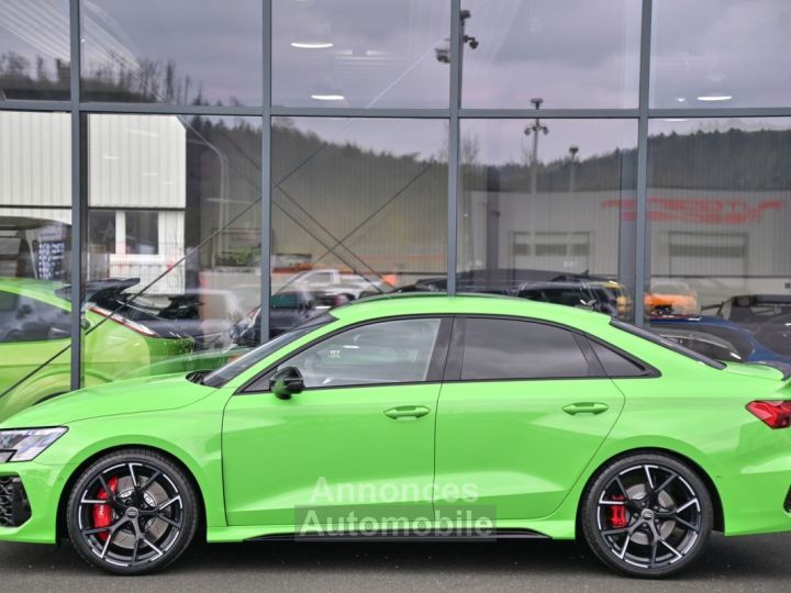 Audi RS3 Limousine 25 TFSI RS-Design - 6
