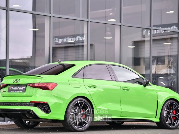 Audi RS3 Limousine 25 TFSI RS-Design - 32