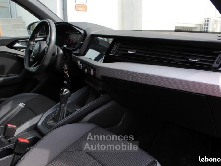 Audi A1 Sportback 30 10 TFSI 115 S-LINE BVA - 16