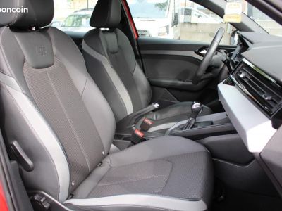 Audi A1 Sportback 30 10 TFSI 115 S-LINE BVA   - 17