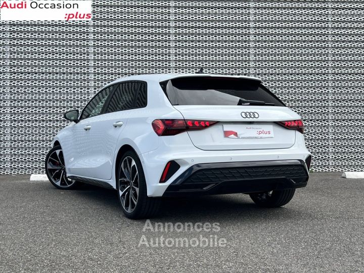 Audi A3 Sportback 35 TFSI Mild Hybrid 150 S tronic 7 S line - 3
