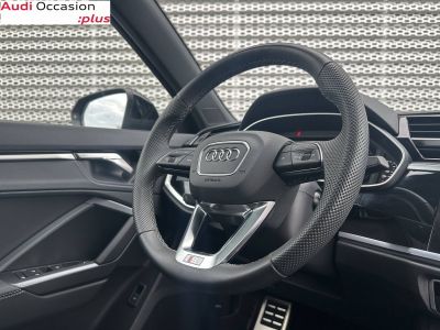 Audi Q3 Sportback 35 TFSI 150 ch S tronic 7 S line   - 7