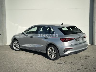 Audi A3 Sportback 20 35 TDI - 150 - BV S-Tronic 7  8Y Business Line PHASE 1   - 2