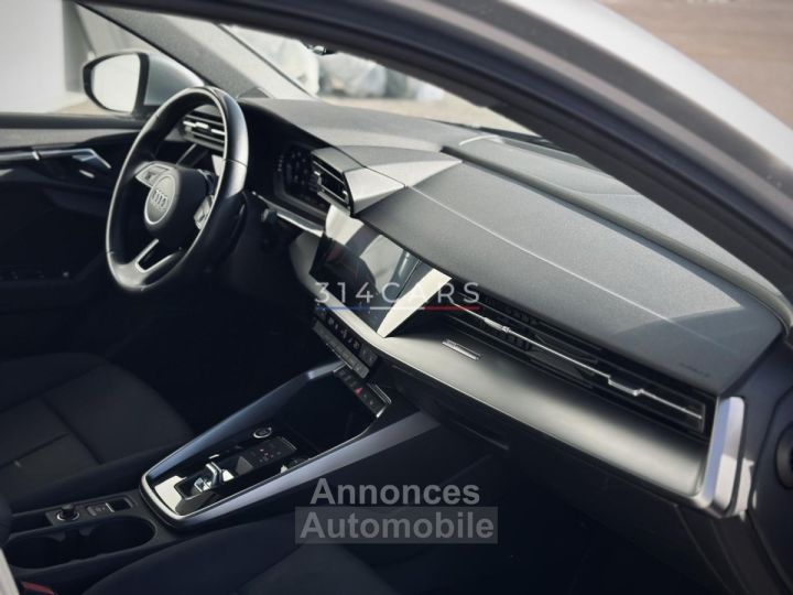 Audi A3 Sportback 20 35 TDI - 150 - BV S-Tronic 7  8Y Business Line PHASE 1 - 7