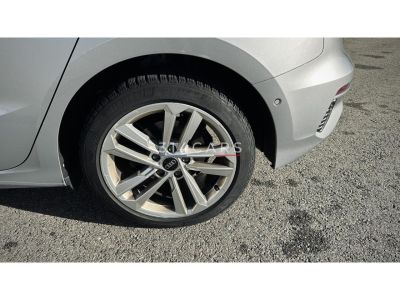 Audi A3 Sportback 20 35 TDI - 150 - BV S-Tronic 7  8Y Business Line PHASE 1   - 17