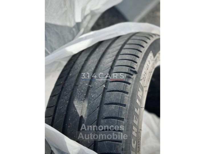 Audi A3 Sportback 20 35 TDI - 150 - BV S-Tronic 7  8Y Business Line PHASE 1 - 24