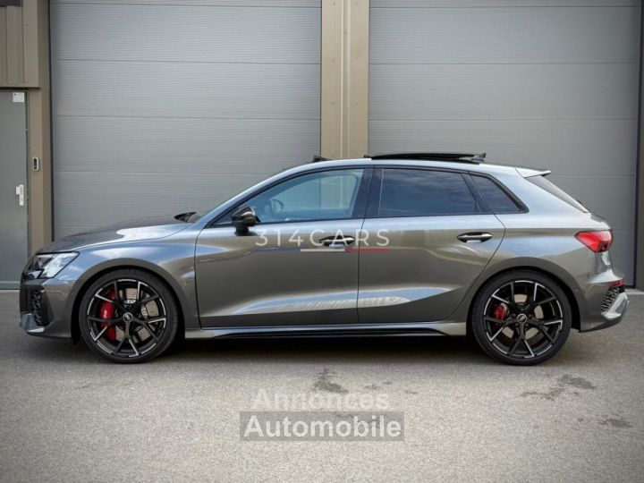 Audi RS3 SPORTBACK Quattro 25 TFSI - 400 - 4