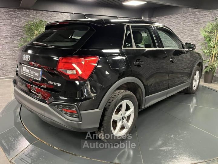 Audi Q2 15 35 TFSI - 150 - BV S-tronic Business line - 5