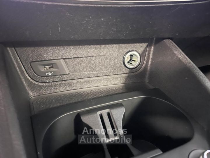 Audi Q2 15 35 TFSI - 150 - BV S-tronic Business line - 32